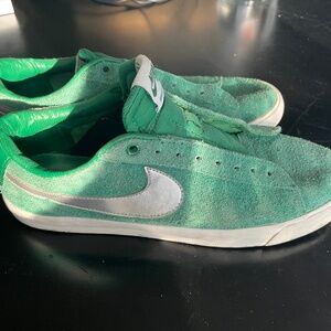 Green & Silver Nike SB Blazer Lows (10)